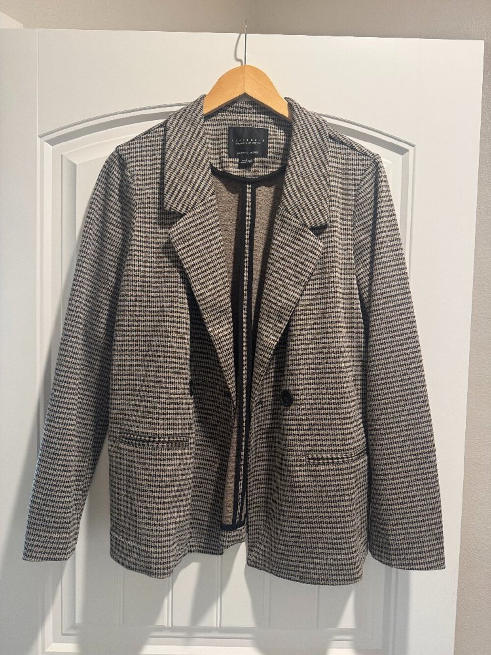 Like New - Sanctuary Relaxed Fit Blazer - Small
